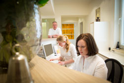 Premium Medizin Kontakt